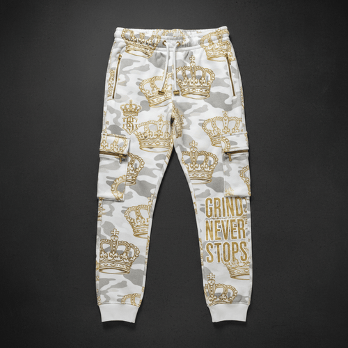 TITAN Grind Season Cargo Sweatpants Tactical Warrior Crown arctic white gold streetwear